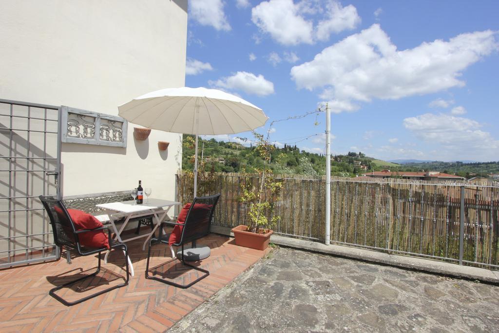Rocca Palazzaccio Hotel Tavarnuzze Exterior photo