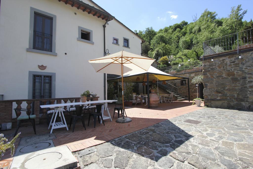 Rocca Palazzaccio Hotel Tavarnuzze Exterior photo