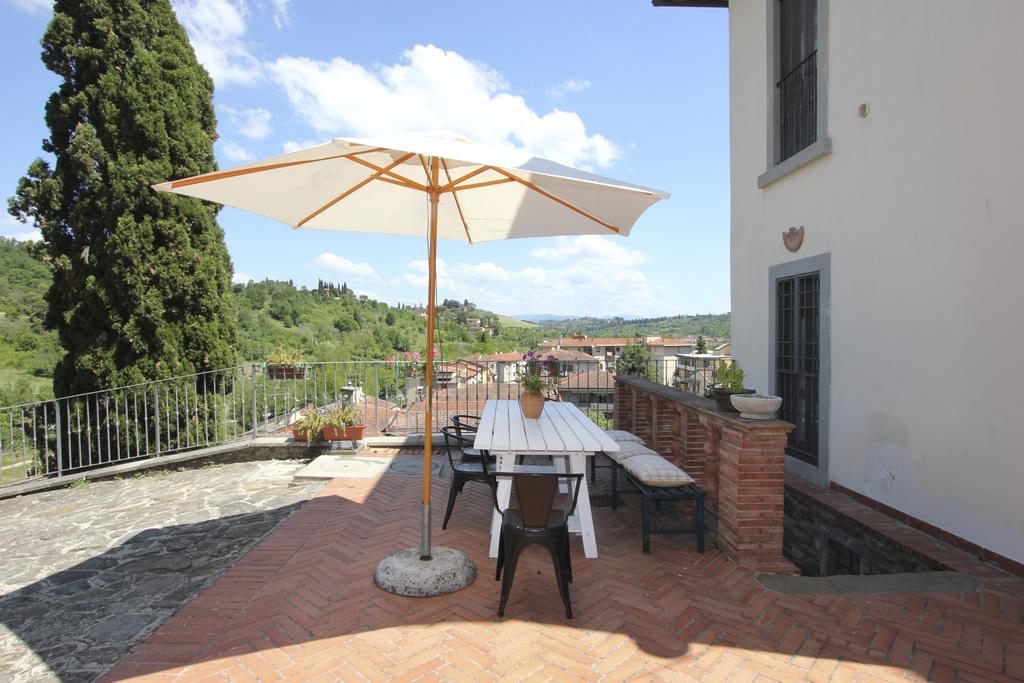 Rocca Palazzaccio Hotel Tavarnuzze Exterior photo